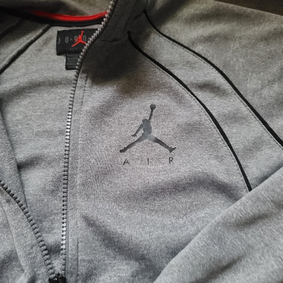 Jordan zip-up hoodie - Picture 2 of 3